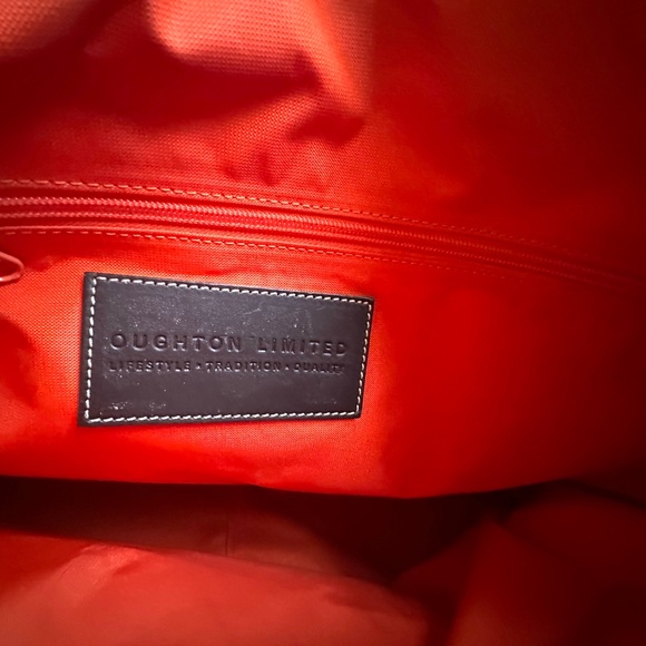 Oughton Weekender  Bag - Picture 9 of 12